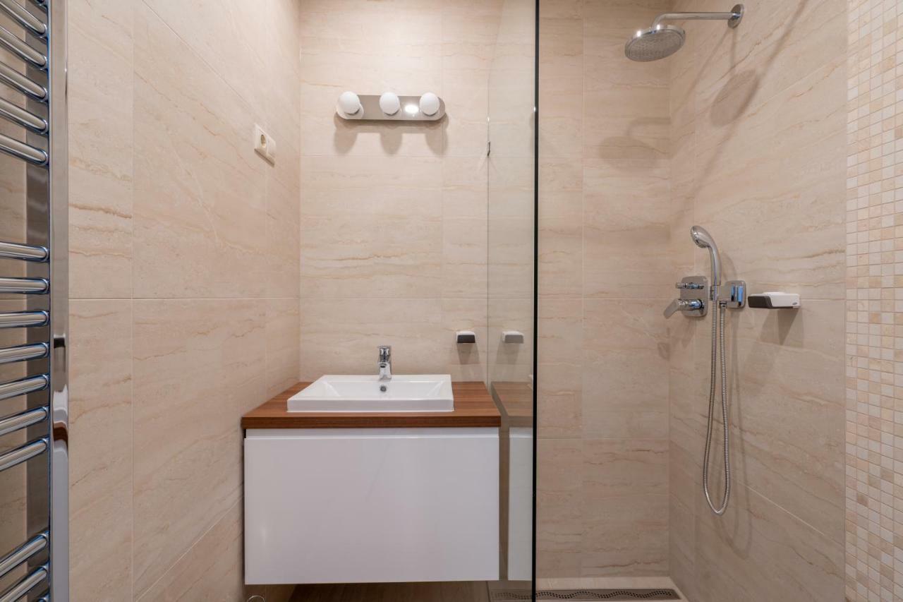 Doresz Wellness Panzio Bed & Breakfast Ujhartyan ภายนอก รูปภาพ